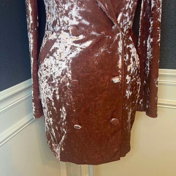 Ali & Jay Hello Romeo Velvet Coat Minidress - Picture 6 of 11